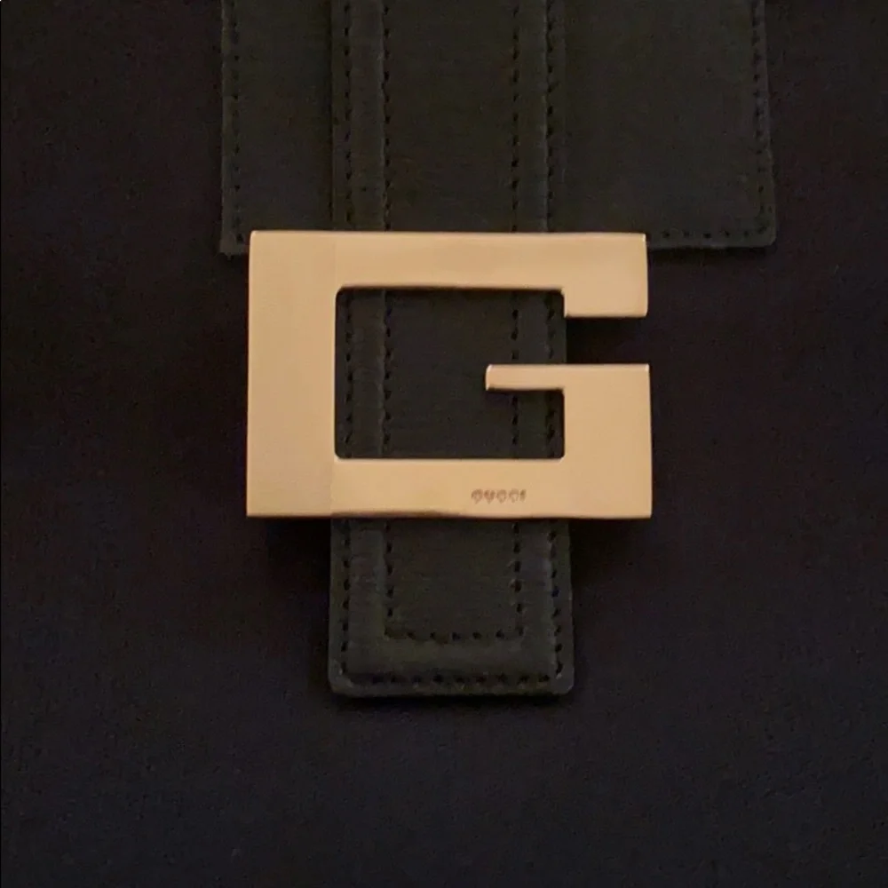 Authentic Gucci canvas and leather handbag in very good condition 13” X 9” X 2” - Picture 3 of 8